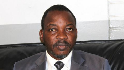 Mike Mukebayi, journaliste